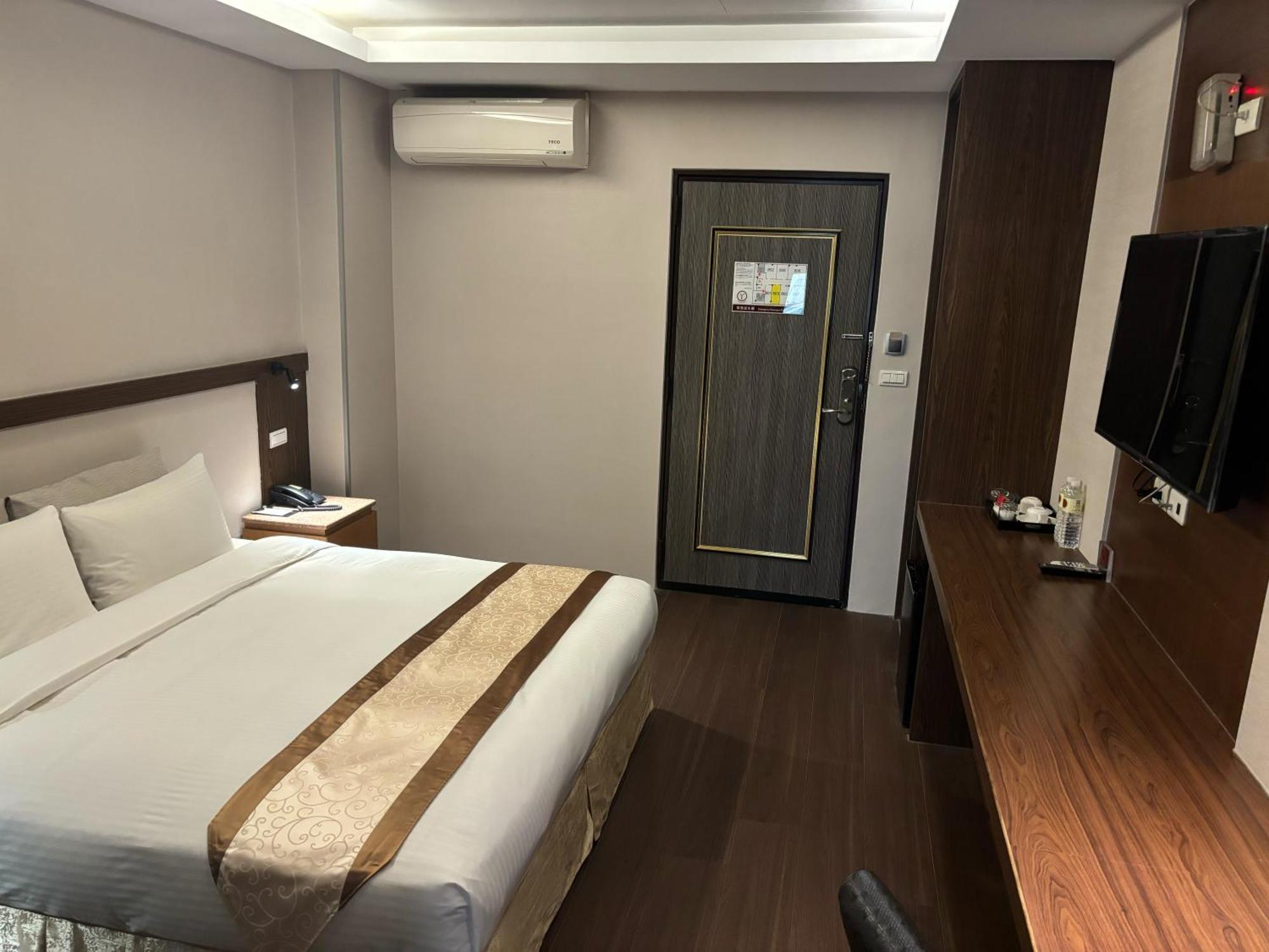 Yuhao Hotel - Hsinchu Branch Zewnętrze zdjęcie