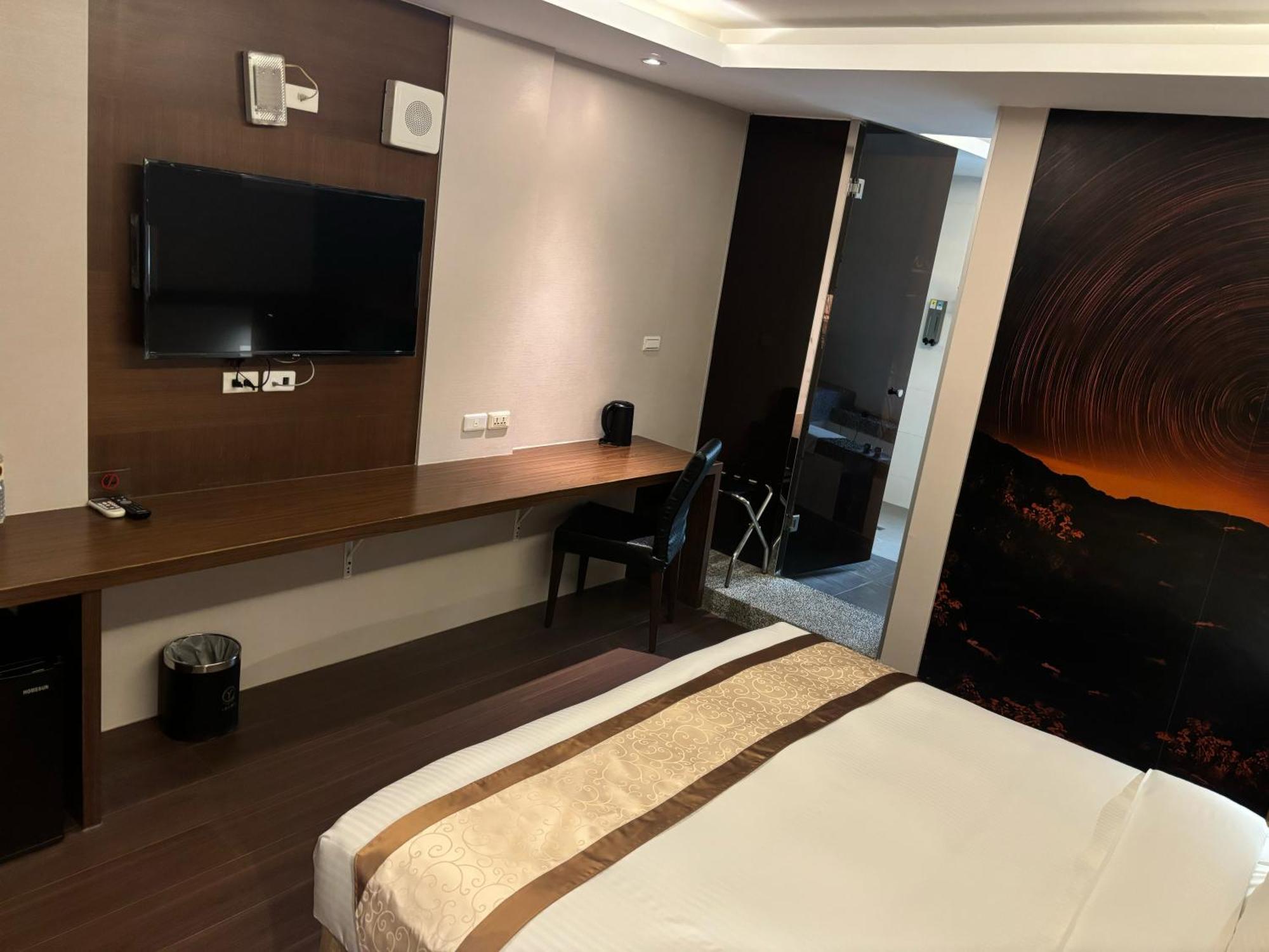 Yuhao Hotel - Hsinchu Branch Zewnętrze zdjęcie