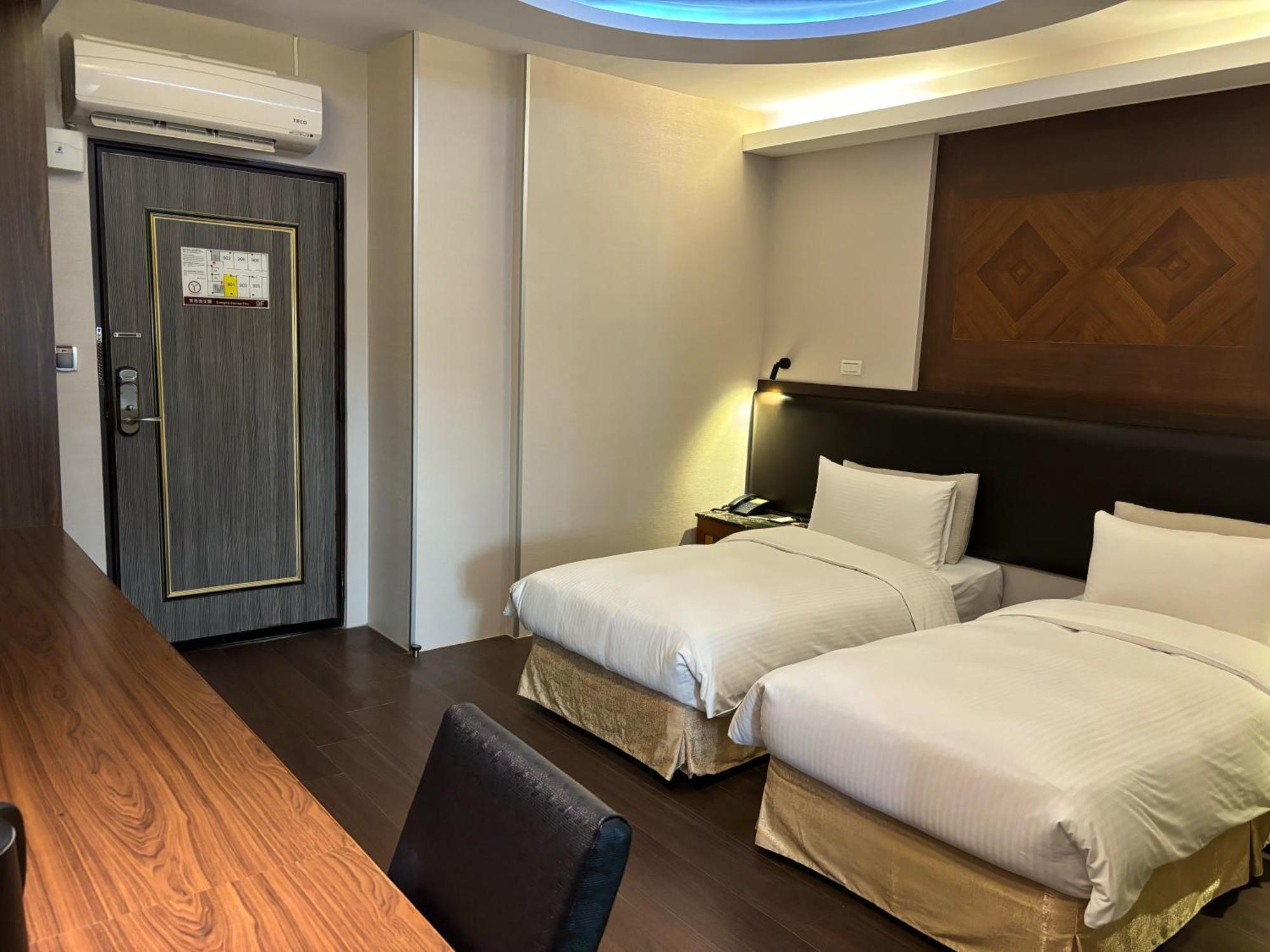 Yuhao Hotel - Hsinchu Branch Zewnętrze zdjęcie