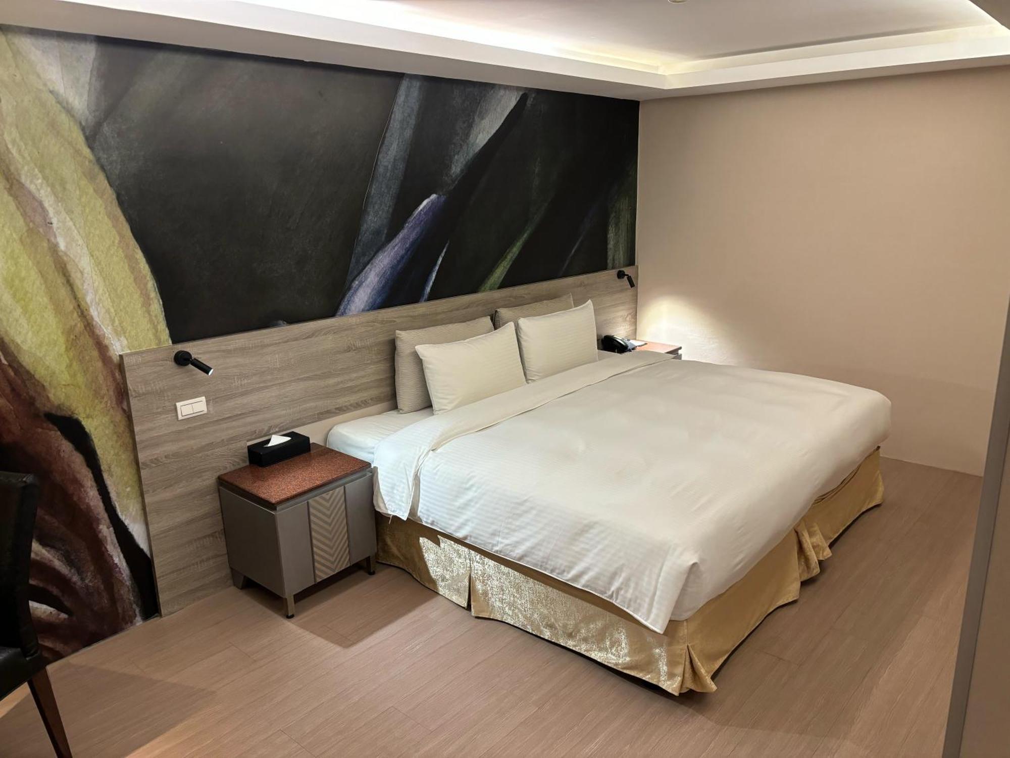 Yuhao Hotel - Hsinchu Branch Zewnętrze zdjęcie