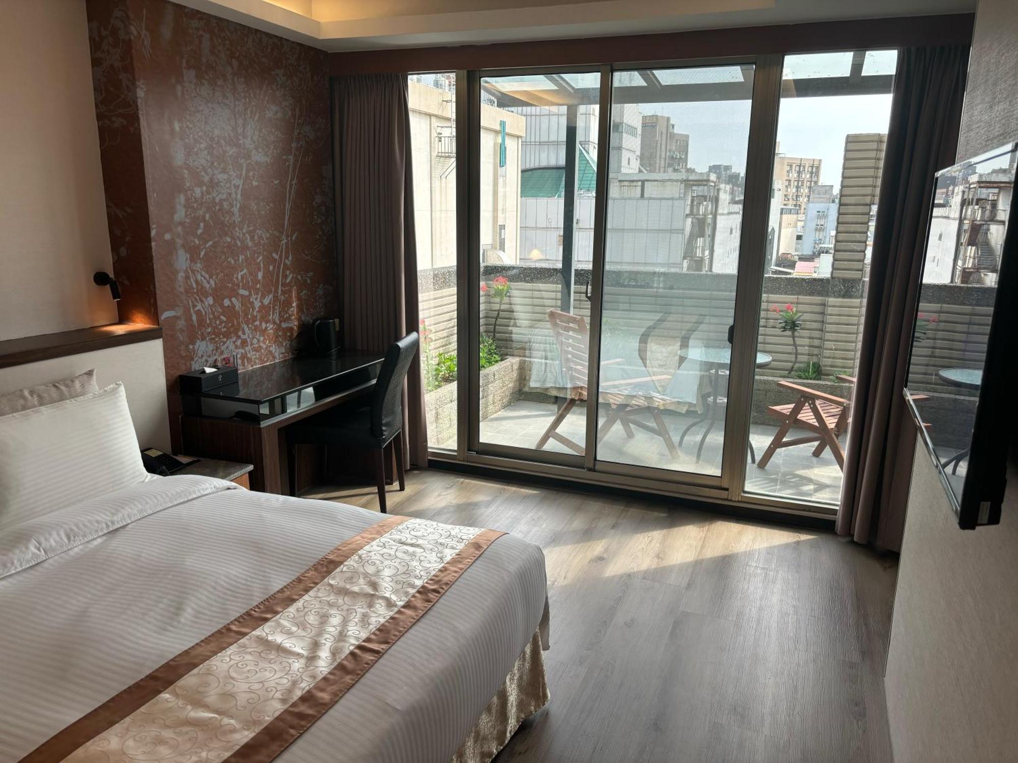 Yuhao Hotel - Hsinchu Branch Zewnętrze zdjęcie