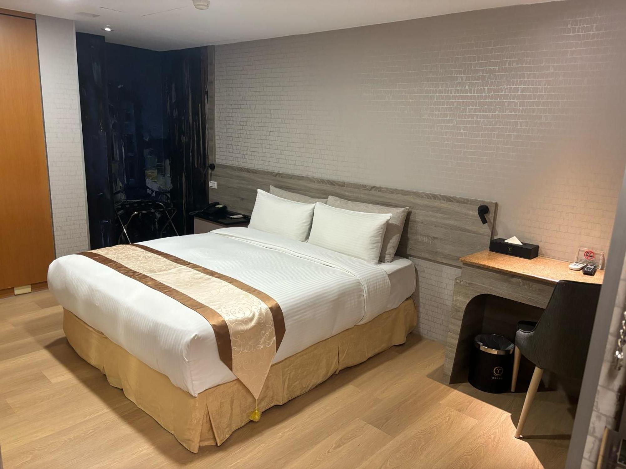 Yuhao Hotel - Hsinchu Branch Zewnętrze zdjęcie