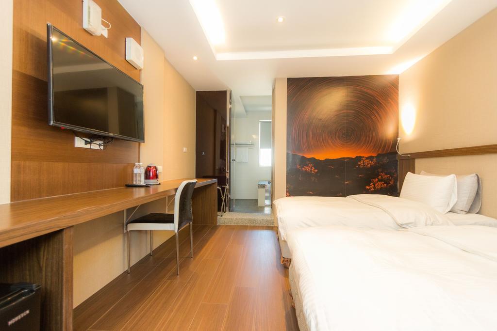 Yuhao Hotel - Hsinchu Branch Zewnętrze zdjęcie