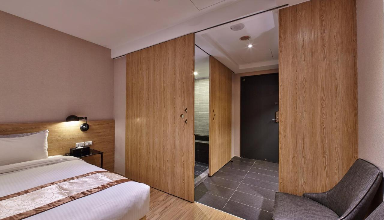 Yuhao Hotel - Hsinchu Branch Zewnętrze zdjęcie