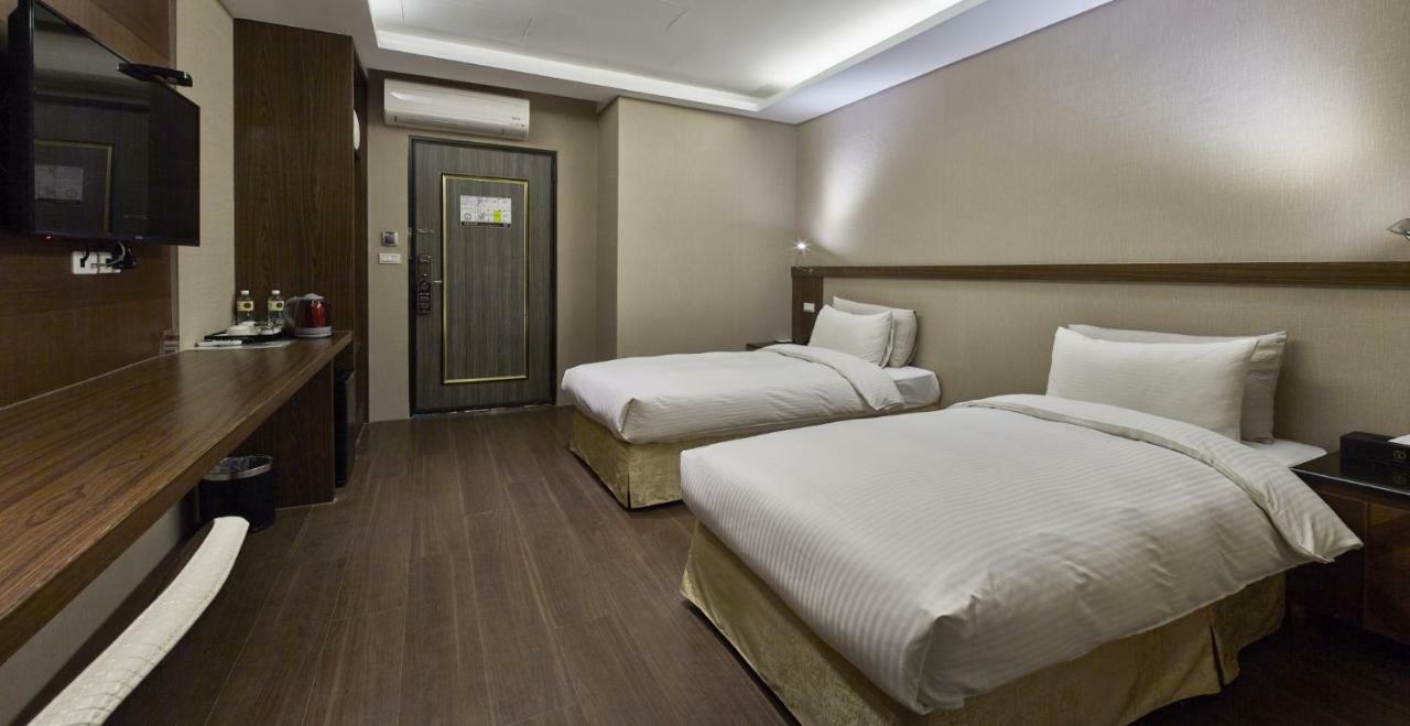 Yuhao Hotel - Hsinchu Branch Zewnętrze zdjęcie