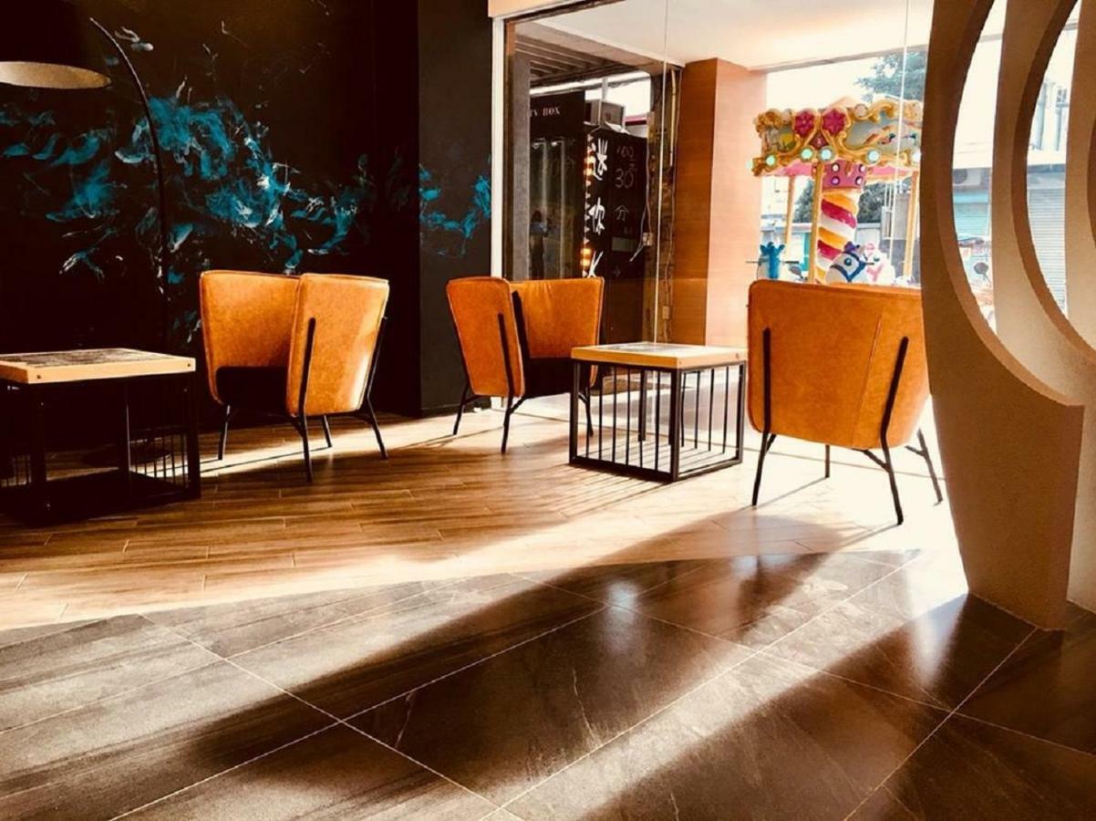 Yuhao Hotel - Hsinchu Branch Zewnętrze zdjęcie